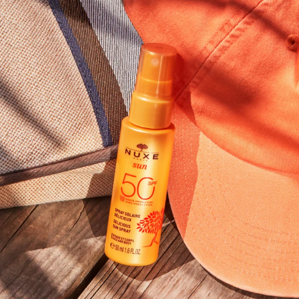 Nuxe Sun Güneş Koruyucu Yüz ve Vücut Spreyi Spf 50 50 ml
